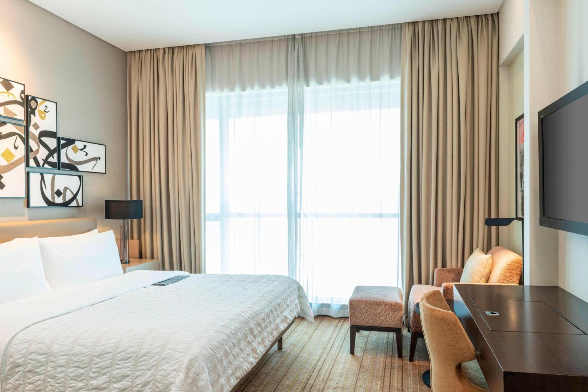Le Meridien City Centre Bahrain Manama Zewnętrze zdjęcie A bedroom at the hotel
