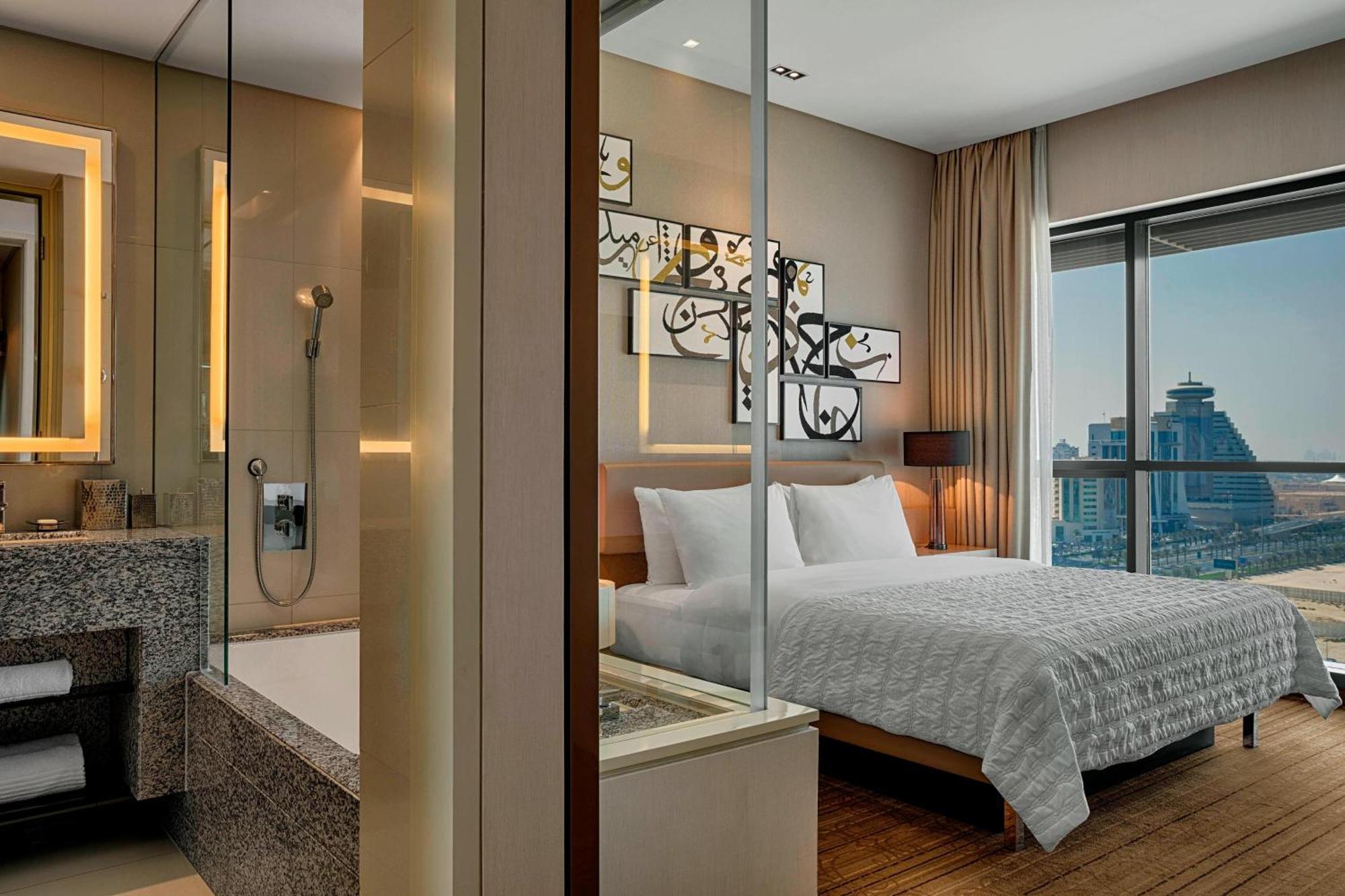 Le Meridien City Centre Bahrain Manama Zewnętrze zdjęcie A bedroom at the hotel