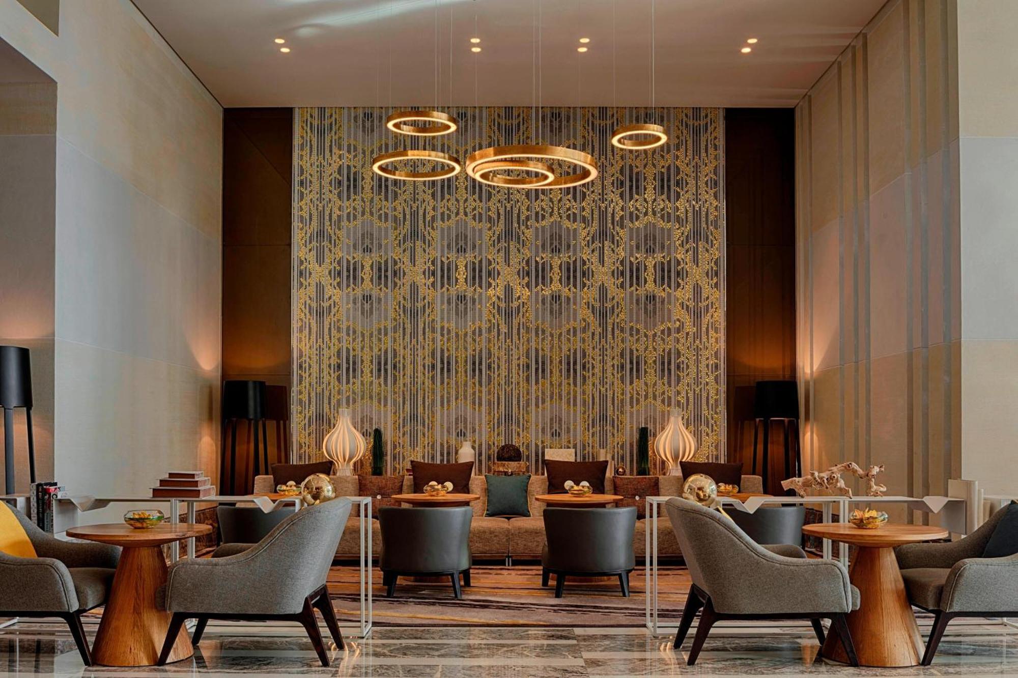 Le Meridien City Centre Bahrain Manama Zewnętrze zdjęcie The lobby of the hotel