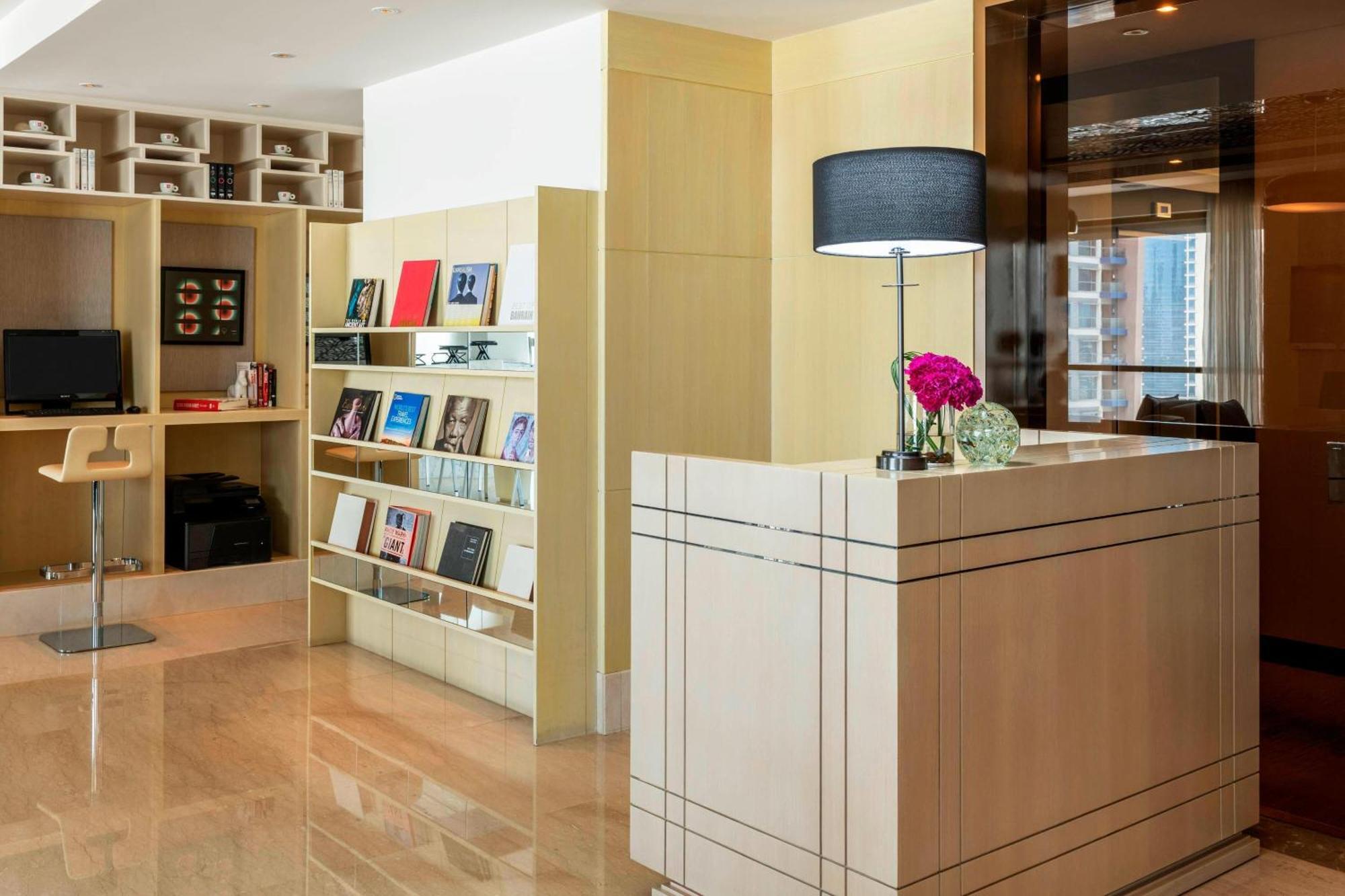Le Meridien City Centre Bahrain Manama Zewnętrze zdjęcie Reception area
